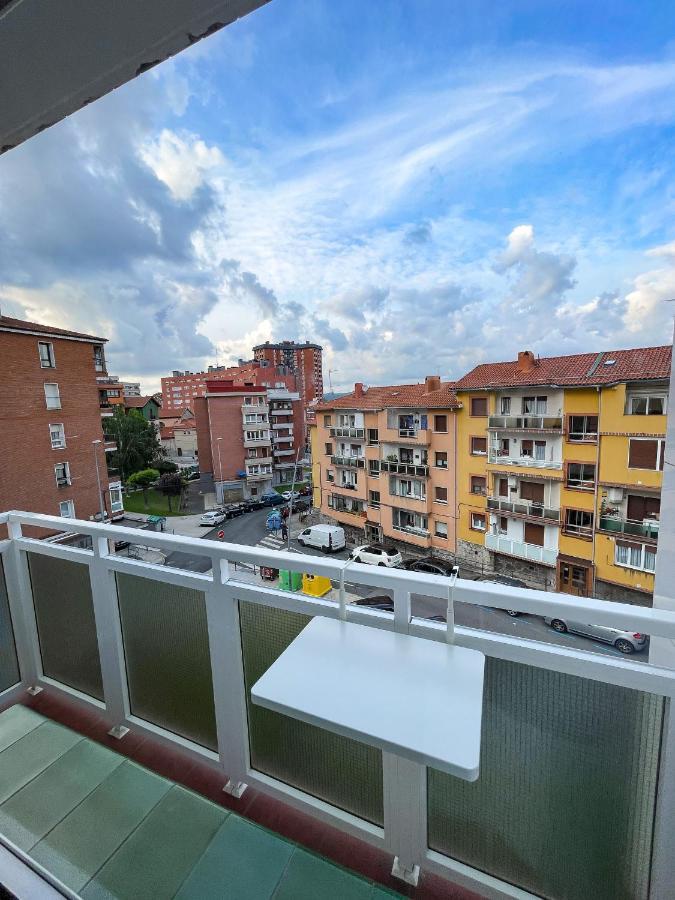 Apartamento Bilbao/Cruces A 10'Bilbao/5' Bec Barakaldo Exterior foto